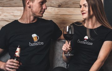 Obrúčky na tričku: Darček k výročiu