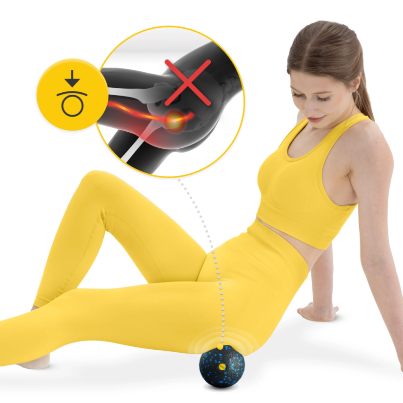 MASÁŽNA LOPTIČKA  8 cm