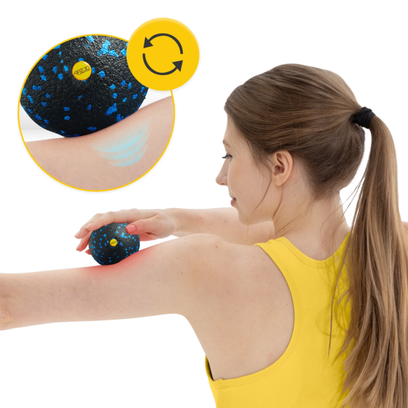 MASÁŽNA LOPTIČKA  8 cm