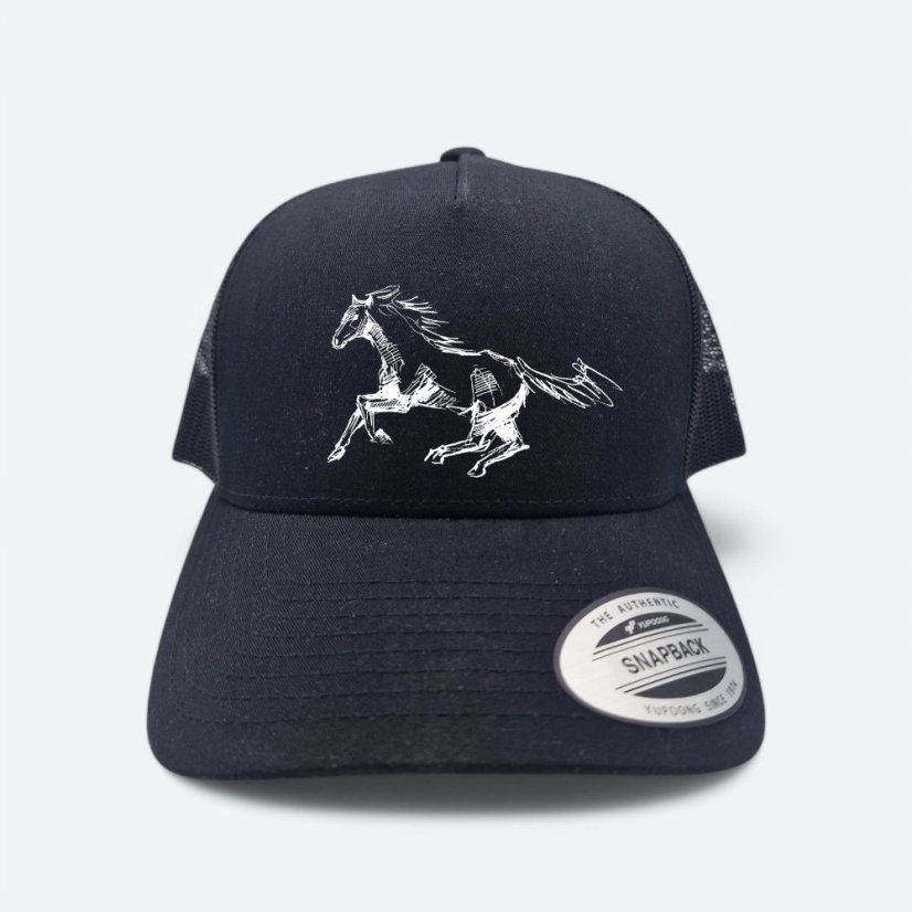 Šiltovka Bežiaci kôň čierna