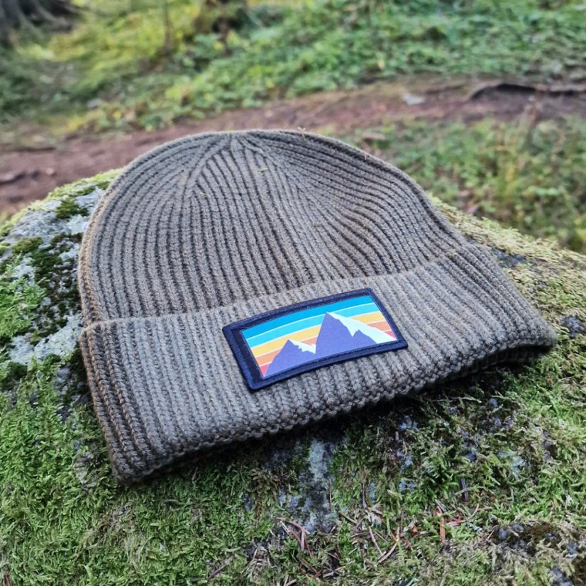 KLASIK čiapka Retro kopce - Veľkosť: Universal, Farby: Karamel