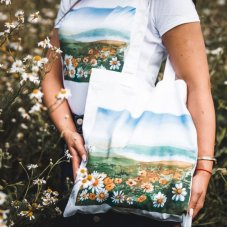 BIO bavlnená taška Pole margarétiek krajinomaľba