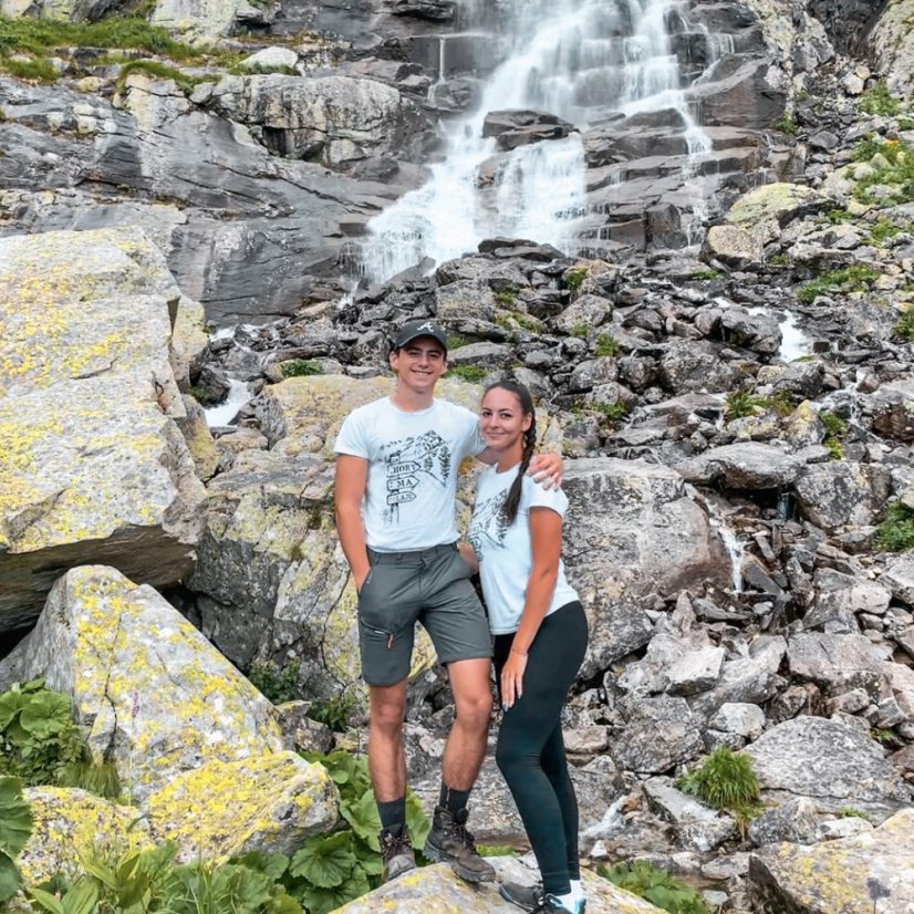 Dámske BIO  tričko Hory ma volajú ceduľka pri ceste